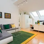 Jupiter Apartment Esslinggasse