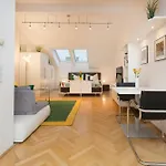 Jupiter Apartment Esslinggasse